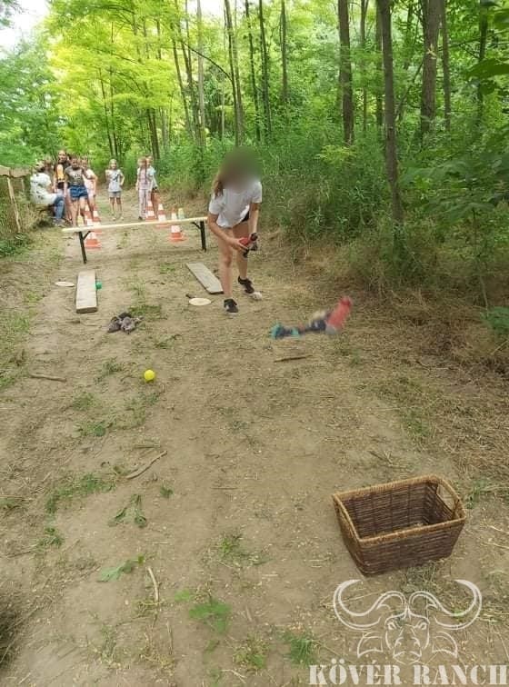 KÖVÉR RANCH-on készült, gyerek tábori kép a helyszínről, gyerekekkel